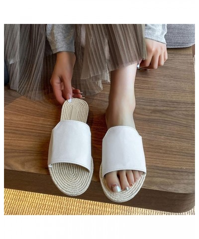 Beach Slippers 2023 Dressy Summer Fashion Open Toe Straw Flat Bottom Simple Beach Outside Wear Casual Ladies Large Size Sanda...