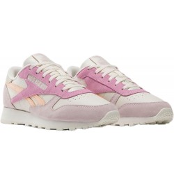 Women's Classic Leather Sneaker Bone/Peach Glow/Ashen Lilac $30.12 Fashion Sneakers