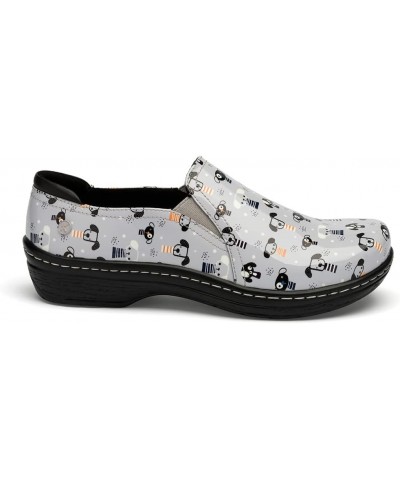 Moxy Women's Shoes US Cartoon Puppy Patent $32.50 Mules & Clogs