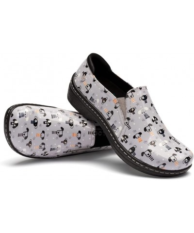 Moxy Women's Shoes US Cartoon Puppy Patent $32.50 Mules & Clogs