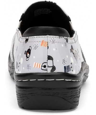 Moxy Women's Shoes US Cartoon Puppy Patent $32.50 Mules & Clogs