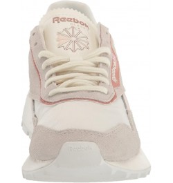 Women's Classic Leather Legacy Az Cross Trainer Soft Ecru/Canyon Coral/Chalk $43.51 Fashion Sneakers