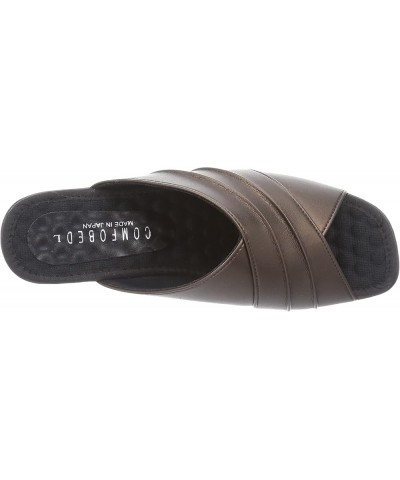 Women's Slide Sandal Brown (Bronze) $15.67 Sandals