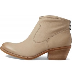 Sofft - Womens - Aisley Lenox Tan $26.78 Boots