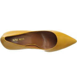 Womens Flax Pointed Toe Dress Pump Dark Yellow Leather $35.20 Pumps